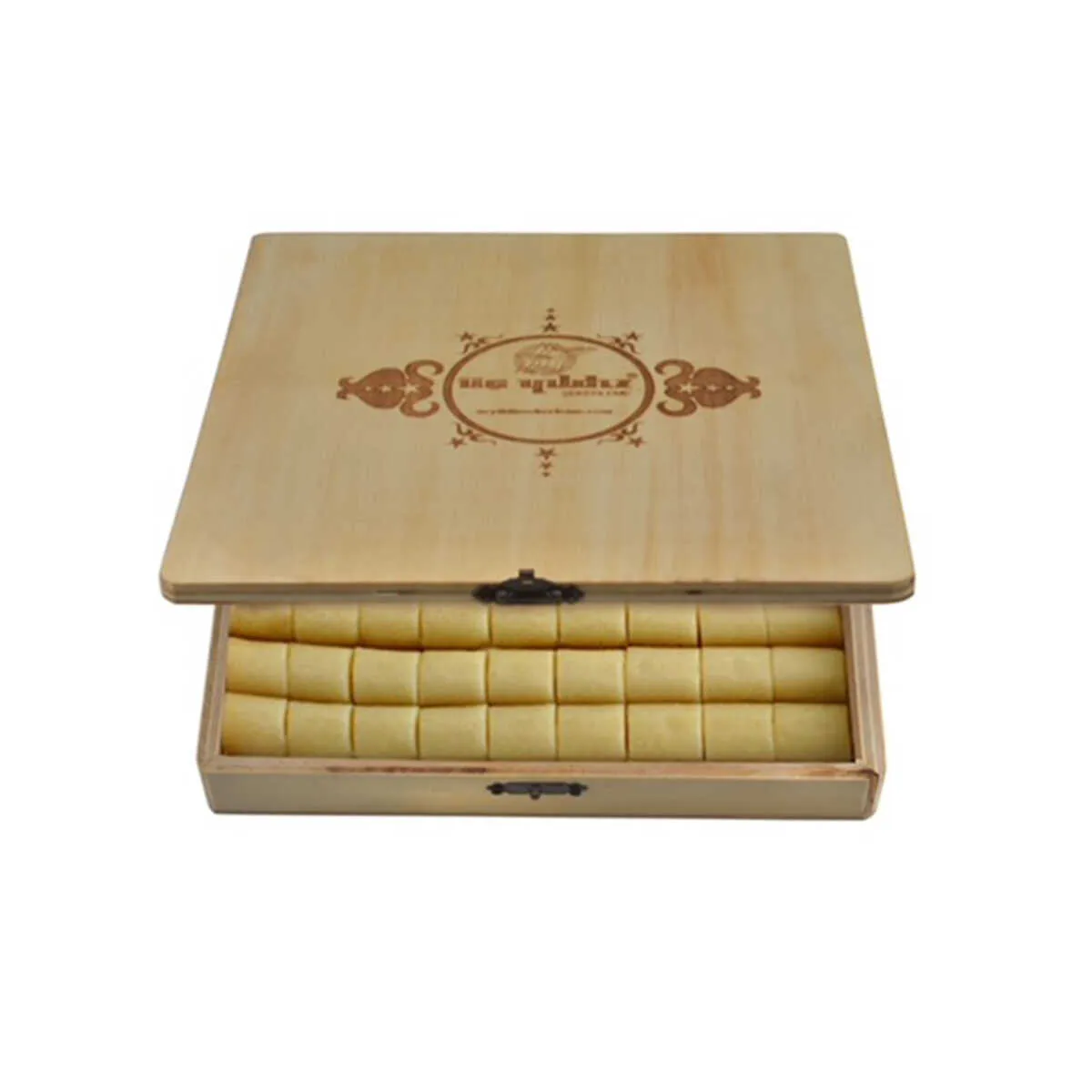 Badem Ezmesi 1 kg Ahşap Kutu - 